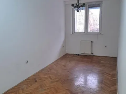 Prodaja, dvosoban stan, 44m², Novi Sad, Srbija - image 2