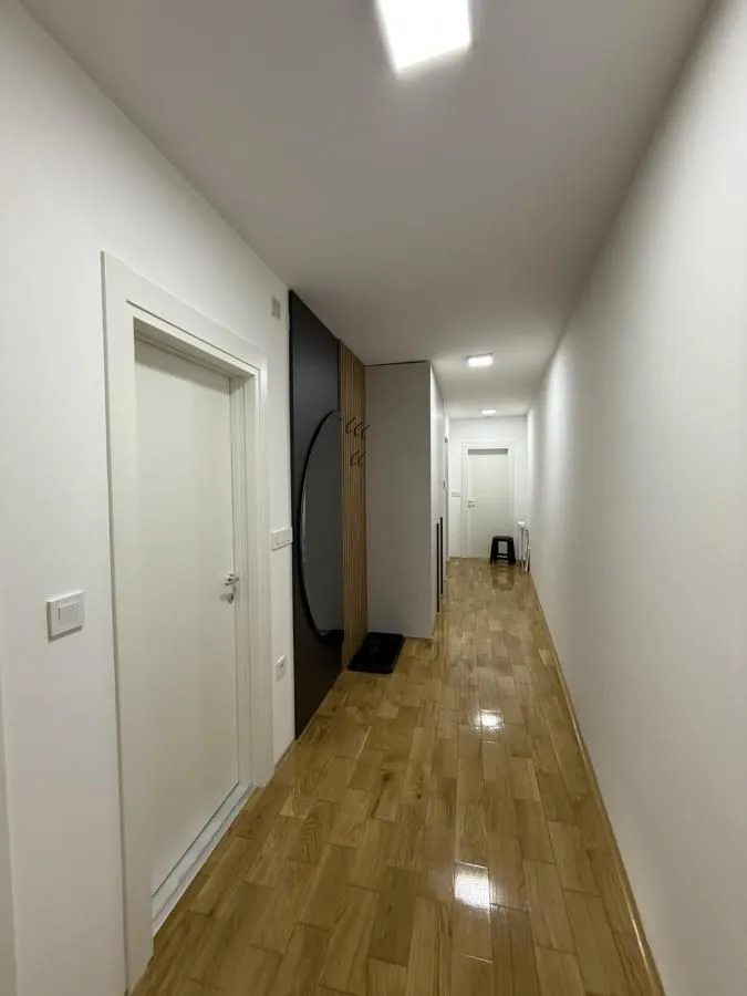 Rent, two bedroom apartment, 60m², Crveni Pevac, Niš