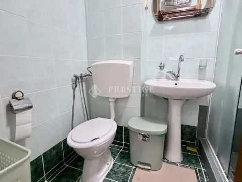 Rent, one bedroom apartment, 38m², Stari Aerodrom, Podgorica - image 8