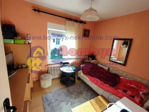 Prodaja, kuća, 90m², Sremska Kamenica, Petrovaradin - image 24