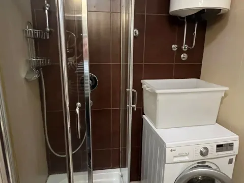 Rent, two bedroom apartment, 76m², Centar, Budva - image 8