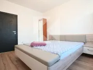 Sale, house, 220m², Vranići, Podgorica - image 11