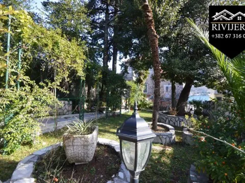 Sale, house, 130m², Kamenari, Herceg Novi - image 11