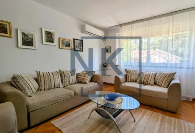 Izdavanje, jednosoban stan, 52m², Gorica C, Podgorica