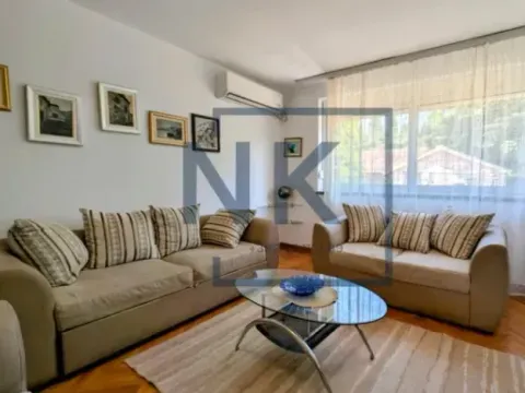 Izdavanje, jednosoban stan, 52m², Gorica C, Podgorica