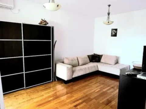 Sale, studio apartment, 39m², Centar, Bar - image 3