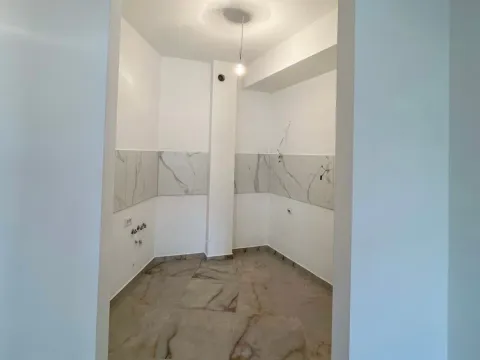 Prodaja, jednosoban stan, 57m², Zagorič, Podgorica - image 4