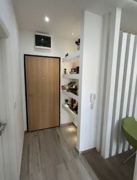 Prodaja, jednosoban stan, 43m², Pobrežje, Podgorica - image 5