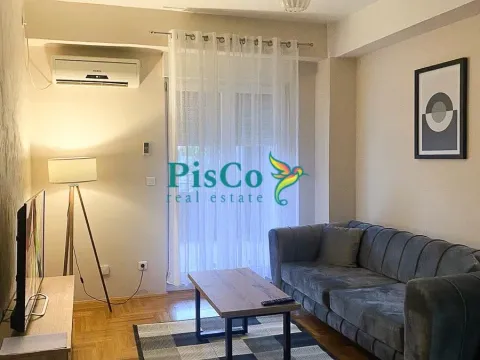 Prodaja, jednosoban stan, 56m², City Kvart, Podgorica - image 1