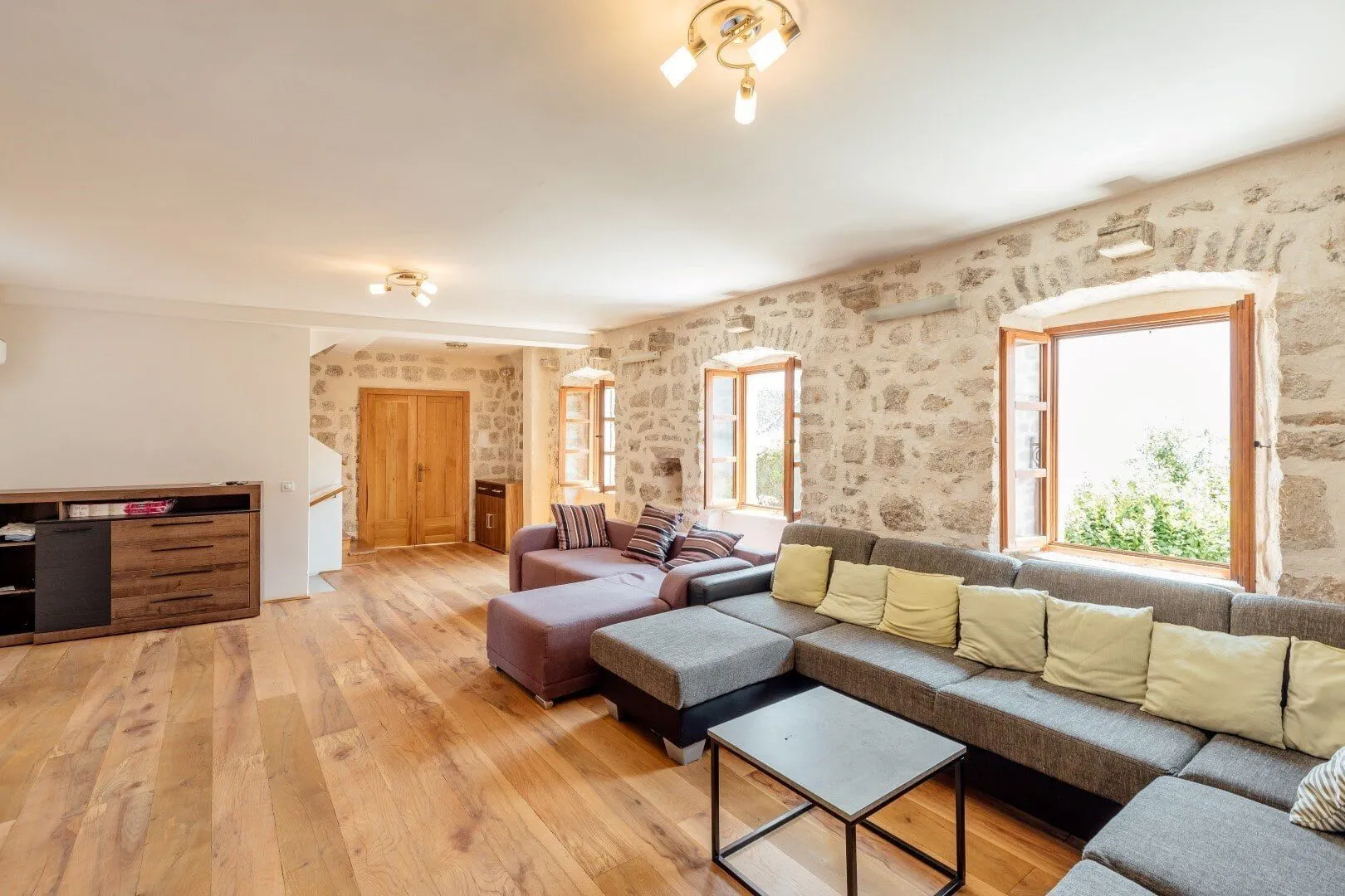 Sale, house, 484m², Perast, Kotor