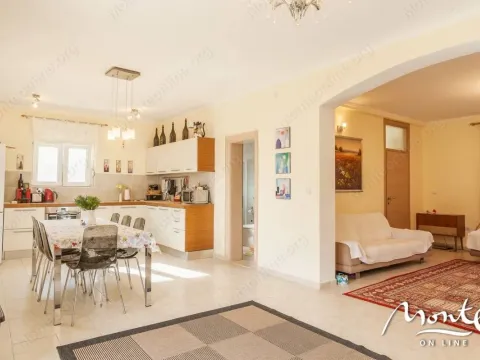 Prodaja, kuća, 180m², Morinj, Kotor - image 4