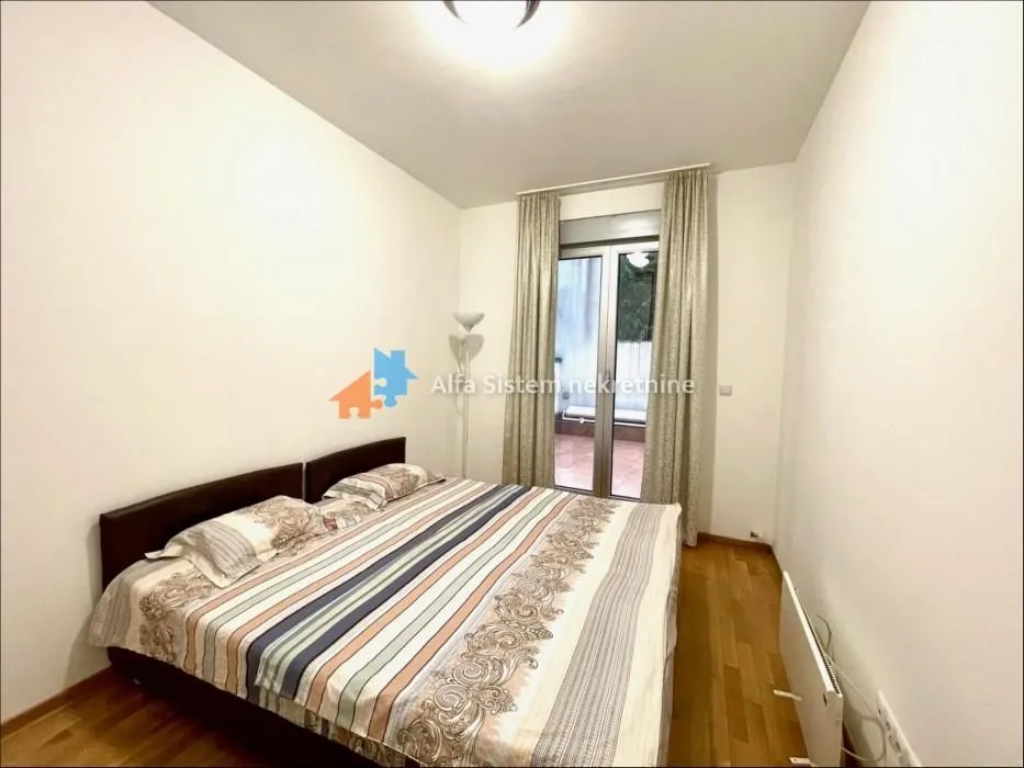 Rent, two bedroom apartment, 45m², Severni Bulevar, Zvezdara Sve Podlokacije