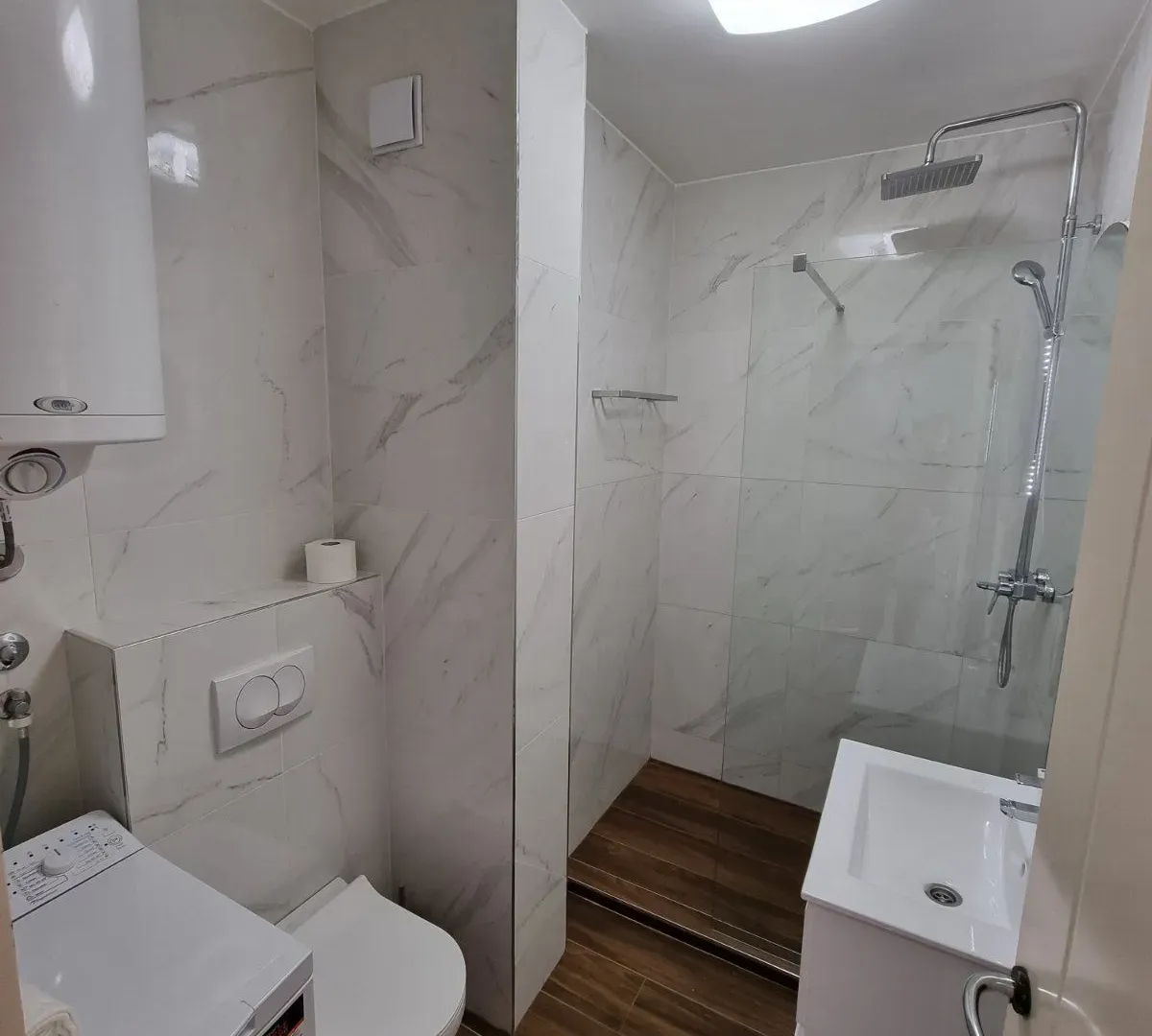 Izdavanje, jednosoban stan, 31m², Grbavica, Novi Sad Sve Podlokacije