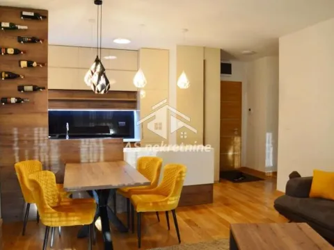 Izdavanje, dvosoban stan, 61m², Novi Beograd Blok 65, Novi Beograd Sve Podlokacije - image 19