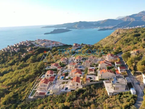 Sale, three bedroom apartment, 200m², Reževići, Budva