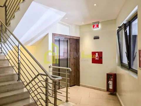 Izdavanje, dvosoban stan, 75m², Centar, Podgorica - image 20