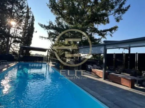 Kuća in Sremska Kamenica