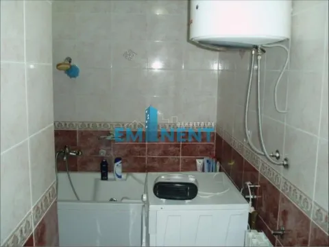 Prodaja, kuća, 130m², Vojvode Vlahovica, Beograd - image 10