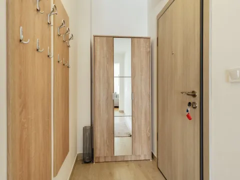 Rent, two bedroom apartment, 60m², Meljine, Herceg Novi - image 9