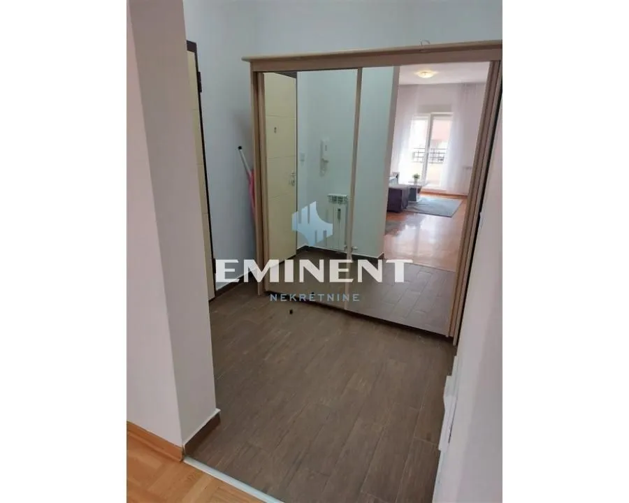 Izdavanje, dvosoban stan, 51m², Lion, Zvezdara Sve Podlokacije
