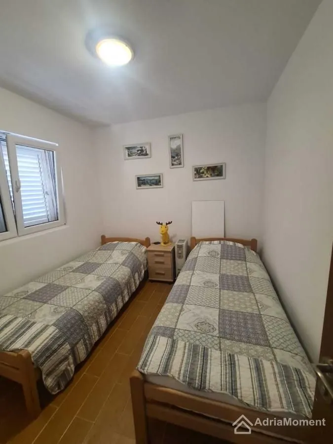 Prodaja, dvosoban stan, 56m², Prčanj, Kotor