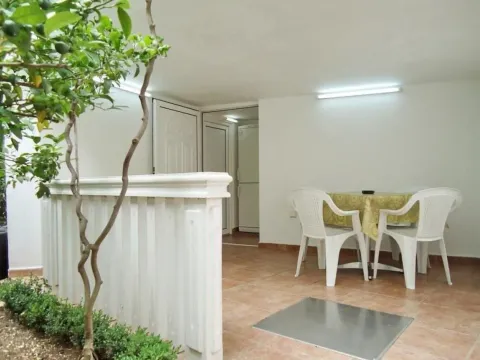 Prodaja, kuća, 400m², Budva, Crna Gora - image 5