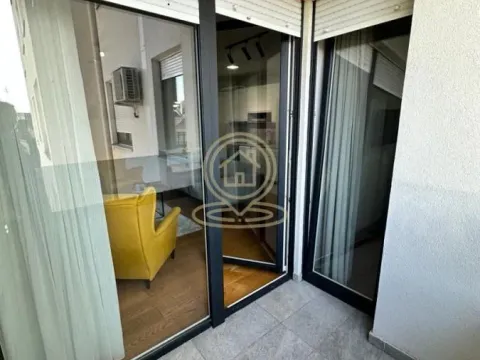 Prodaja, jednosoban stan, 47m², Stari grad, Novi Sad - image 8