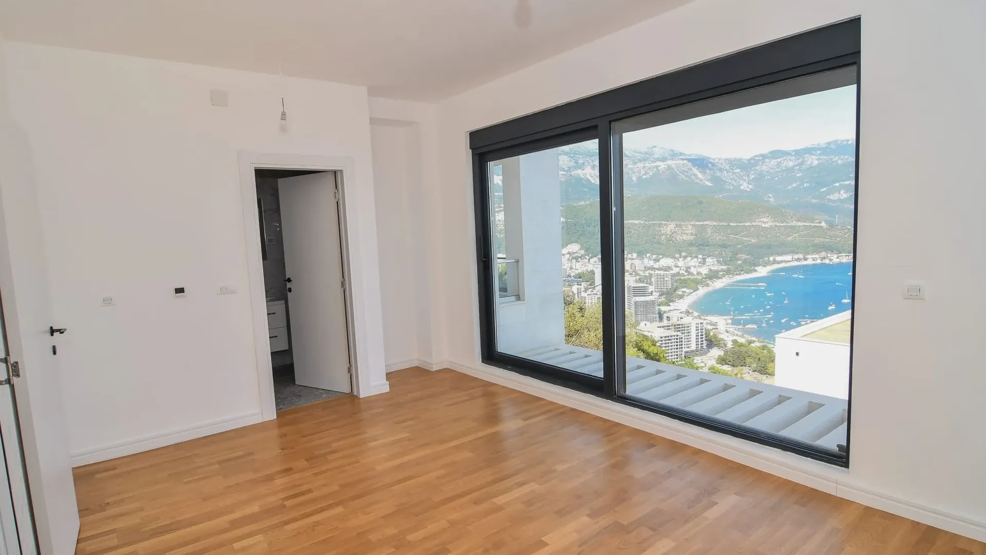 Prodaja, kuća, 184m², Budva, Crna Gora