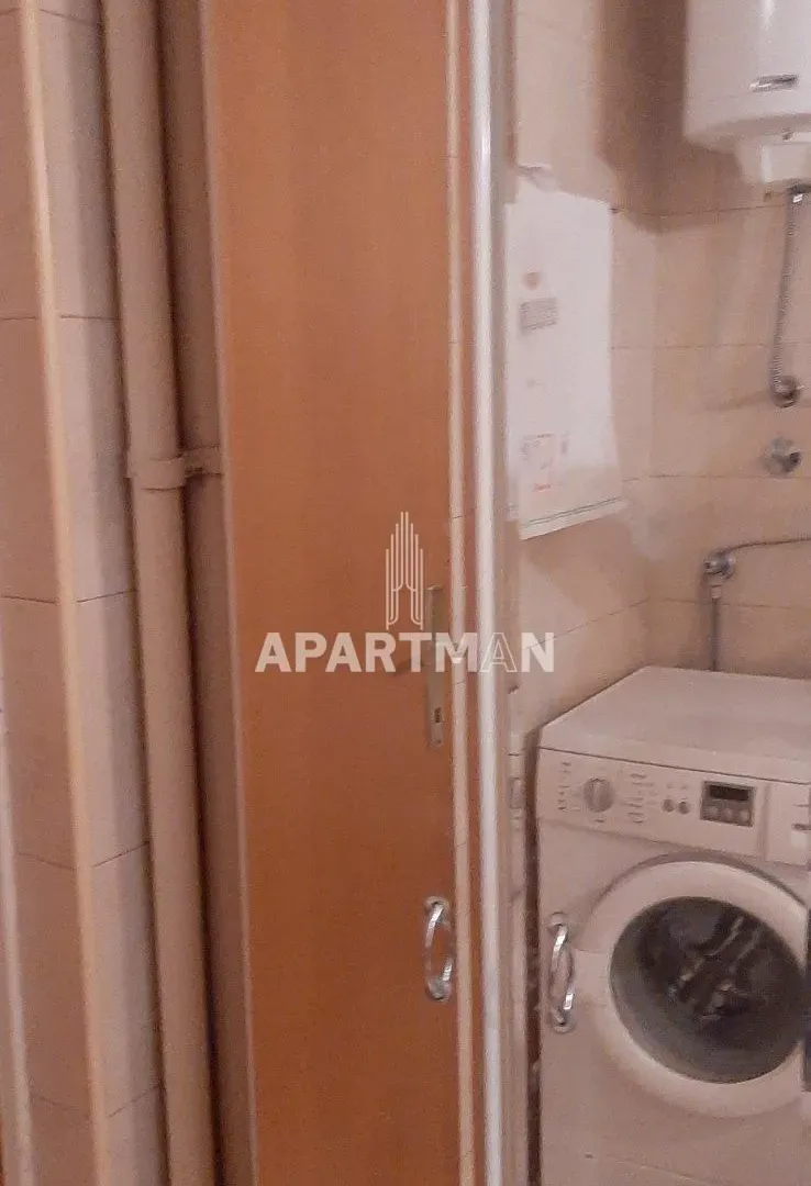 Prodaja, dvosoban stan, 73m², Vračar Sve Podlokacije, Beograd