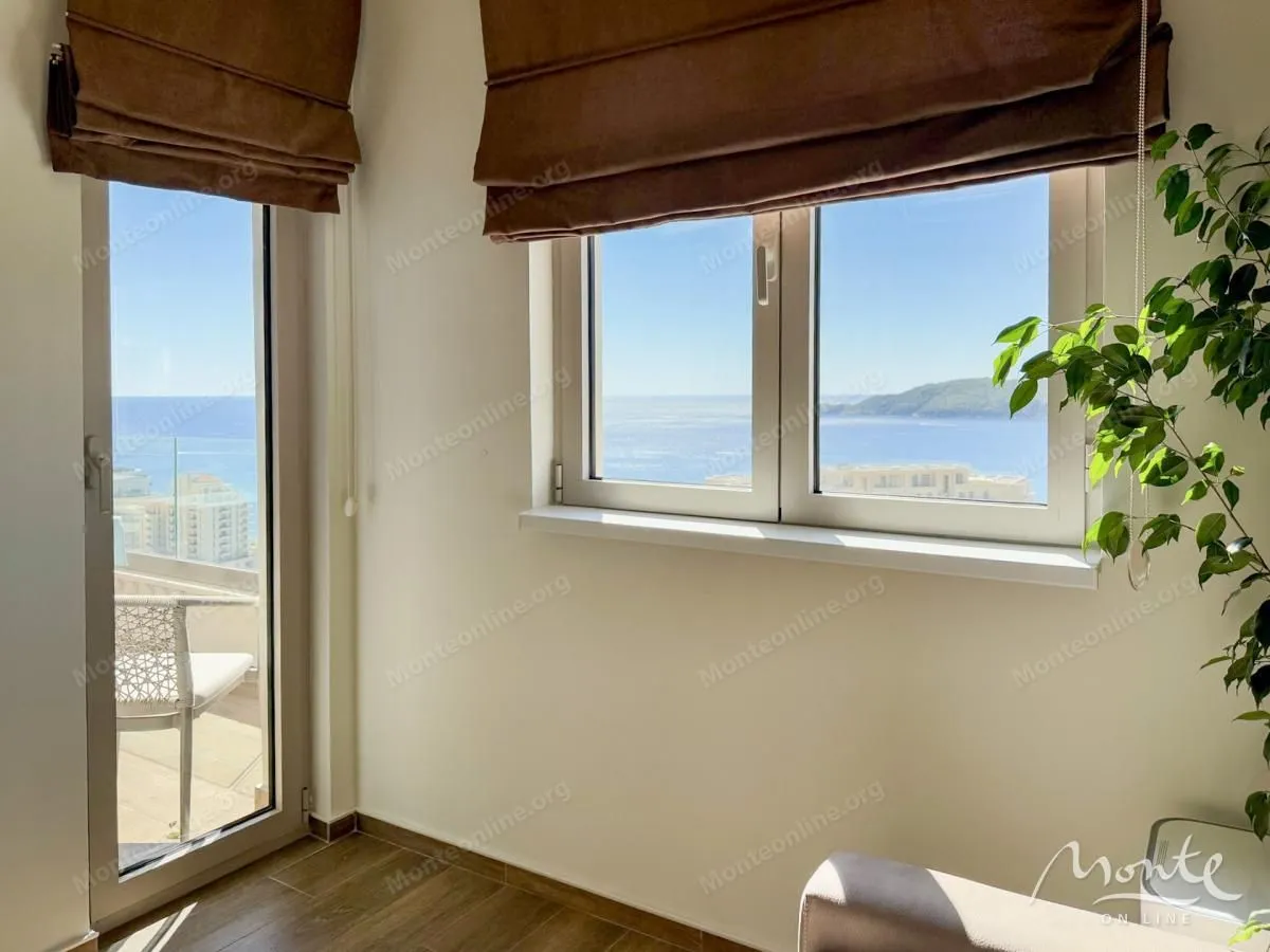 Sale, two bedroom apartment, 62m², Bečići, Budva