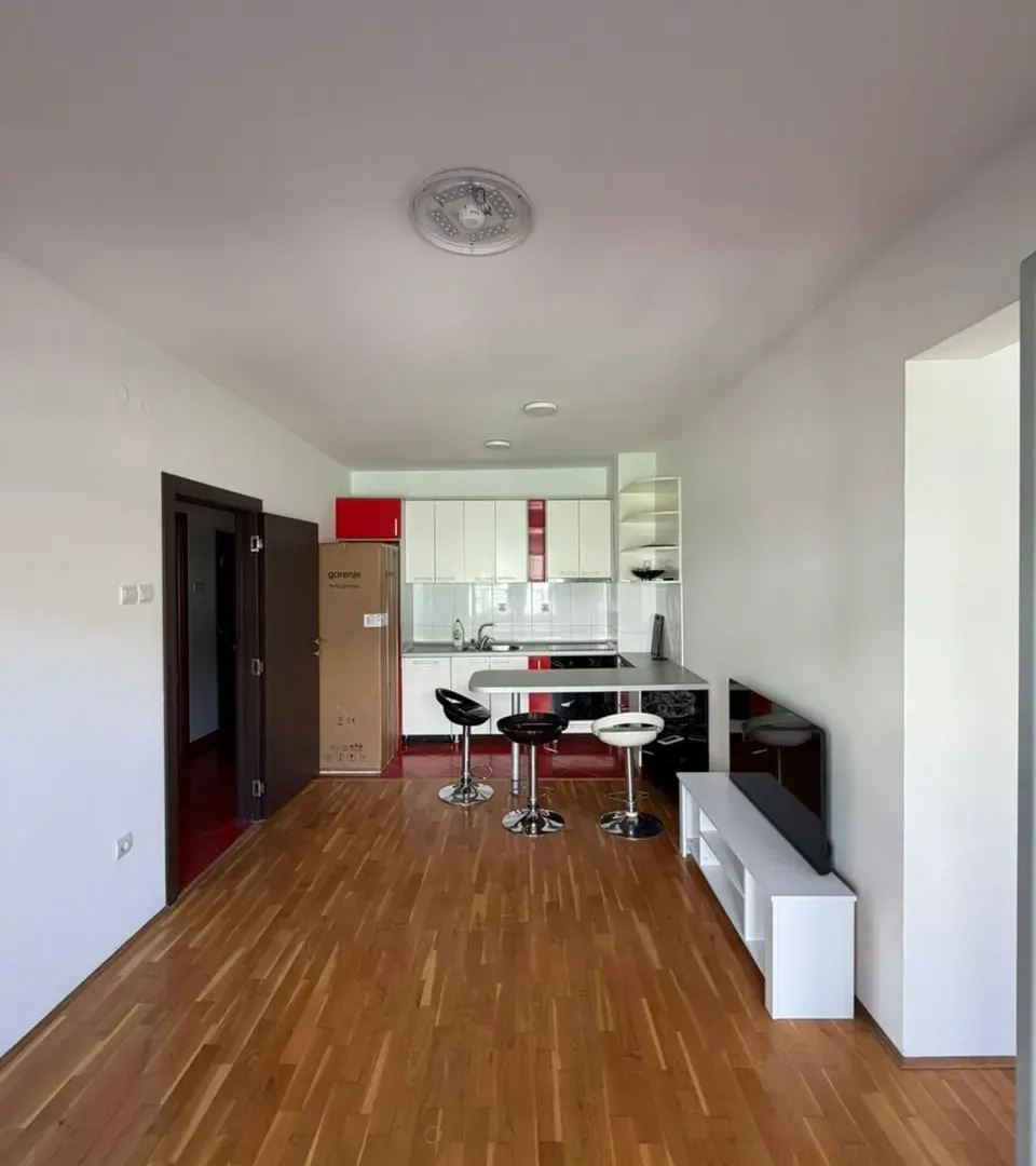 Sale, one bedroom apartment, 44m², Krivi Most, Podgorica