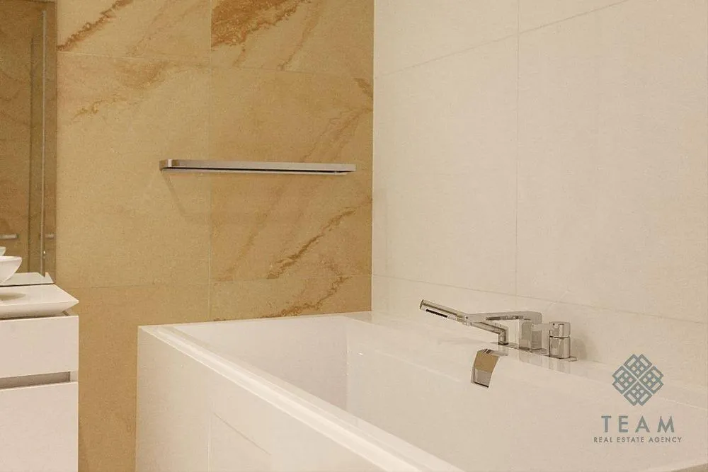 Sale, one bedroom apartment, 107m², Dukley Gardens, Budva