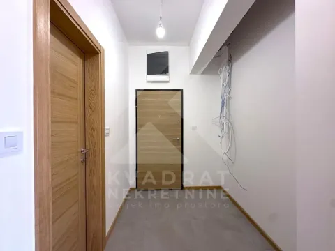 Rent, apartment, 340m², Zabjelo, Podgorica - image 15