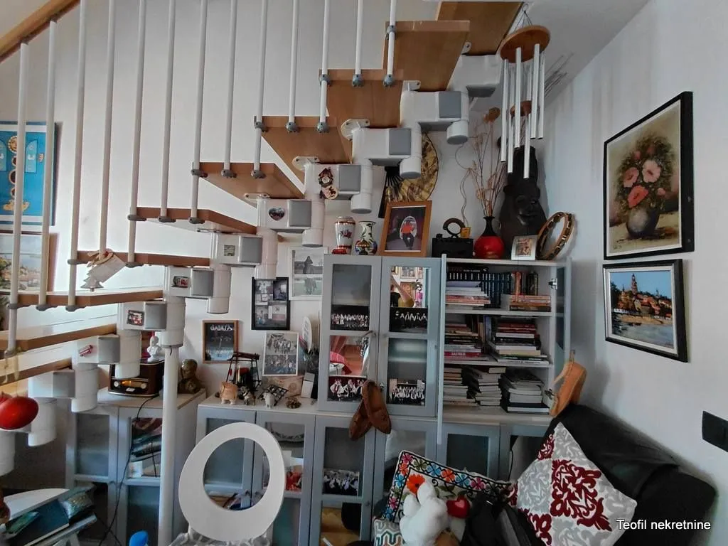 Sale, studio apartment, 87m², Voždovac, Voždovac Sve Podlokacije