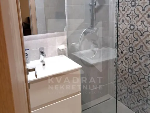 Izdavanje, jednosoban stan, 53m², Master Kvart, Podgorica - image 9
