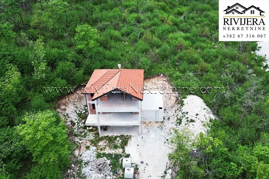 Prodaja, kuća, 200m², Risan, Kotor