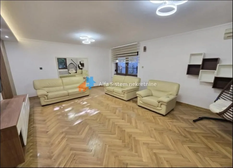 Izdavanje, kuća, 160m², Savski Venac, Beograd