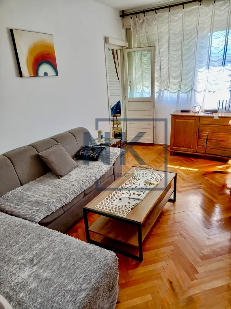 Izdavanje, jednosoban stan, 50m², Drpe Mandića, Podgorica