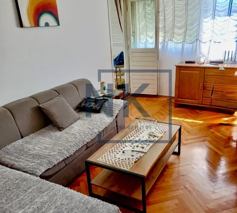 Izdavanje, jednosoban stan, 50m², Drpe Mandića, Podgorica