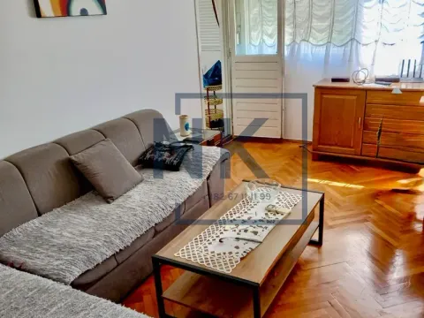 Izdavanje, jednosoban stan, 50m2, Drpe Mandića, Podgorica