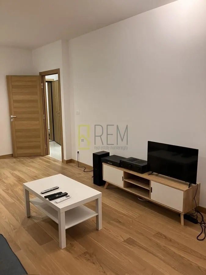 Rent, one bedroom apartment, 48m², City Kvart, Podgorica