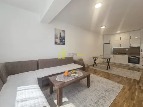 Rent, two bedroom apartment, 63m², Stari Aerodrom, Podgorica - image 5