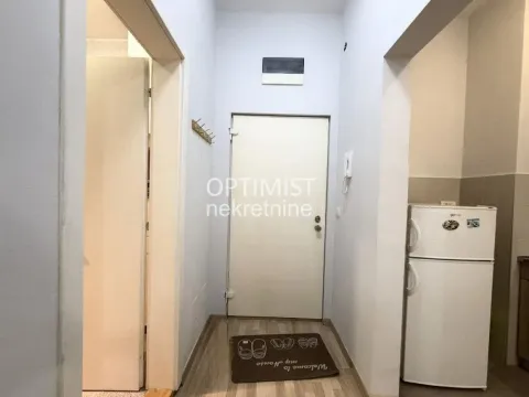 Rent, apartment, 28m², Stari Grad, Beograd - image 9