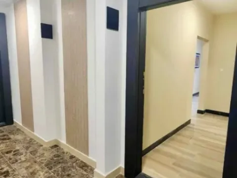 Prodaja, trosoban stan, 111m², Vezirov Most, Podgorica - image 2