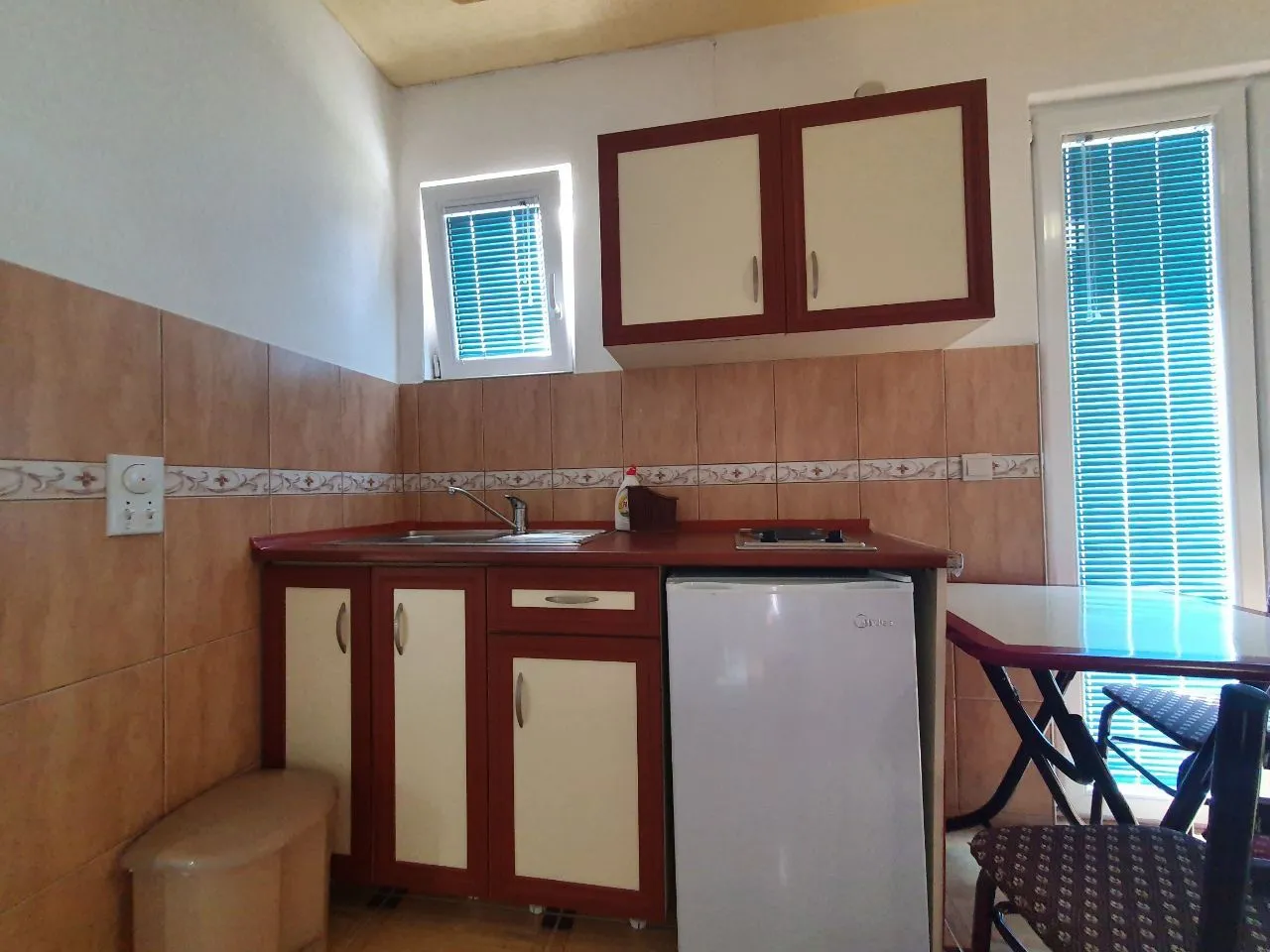 Daily-rent, one bedroom apartment, 35m², Šušanj, Bar