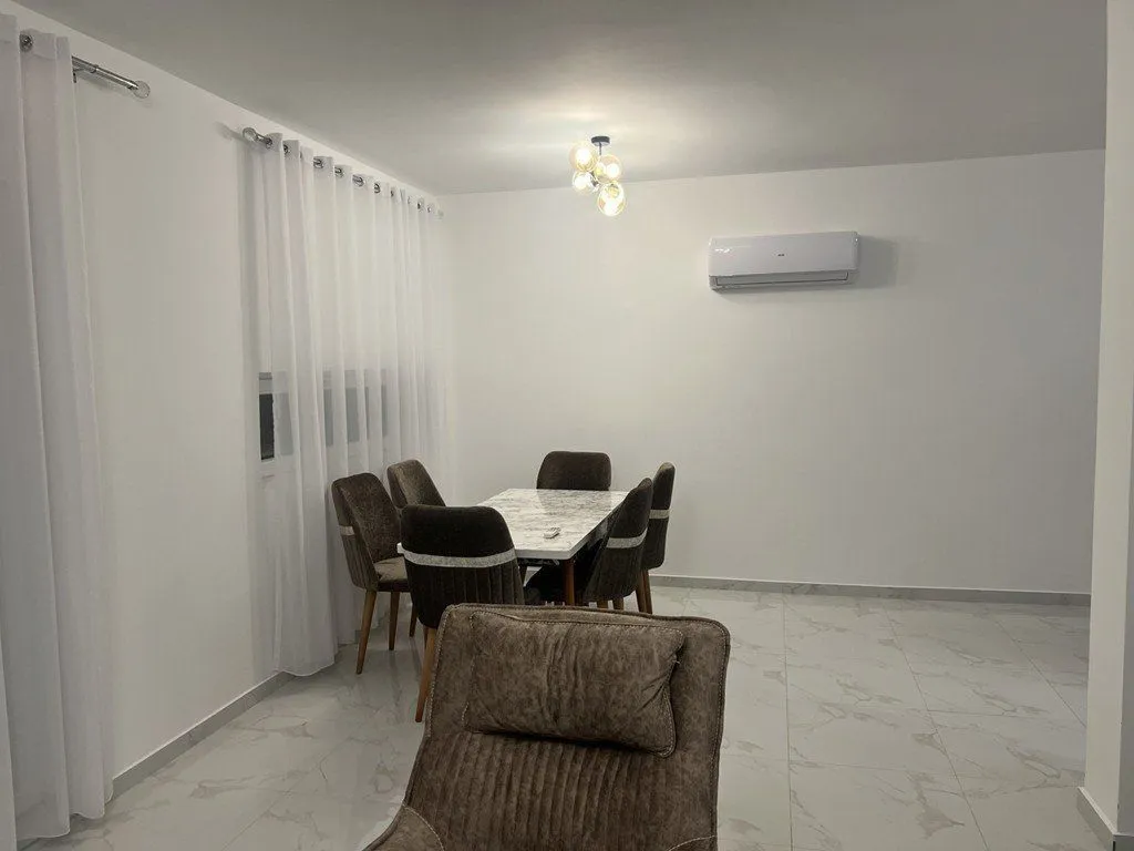 Rent, two bedroom apartment, 80m², Podgorica, Crna Gora
