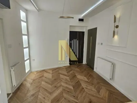 Sale, studio apartment, 21m², Stari grad, Novi Sad - image 1