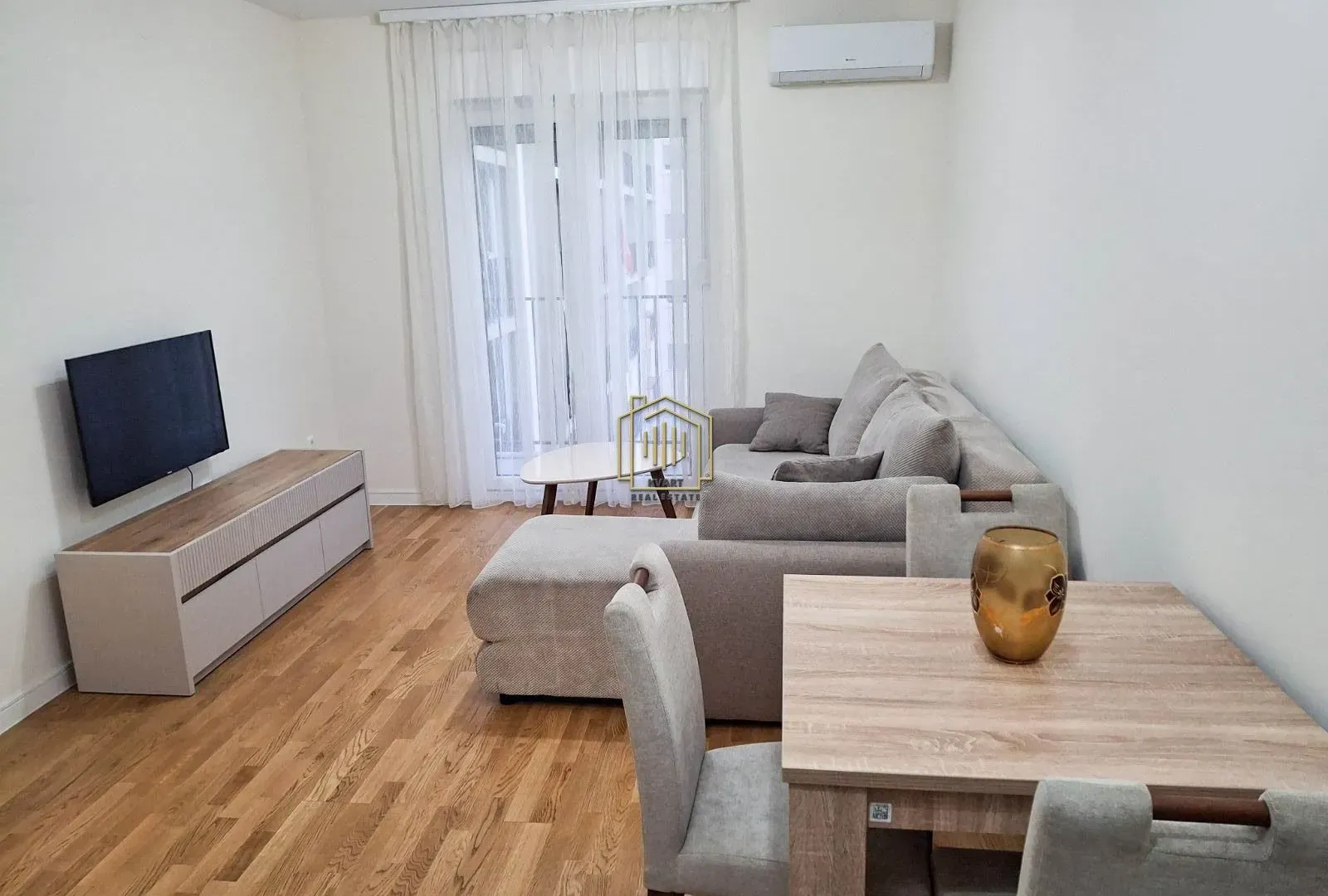 Rent, one bedroom apartment, 40m², Pobrežje, Podgorica