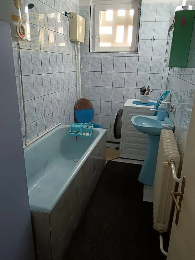 Prodaja, dvosoban stan, 48m², Podbara, Novi Sad Sve Podlokacije