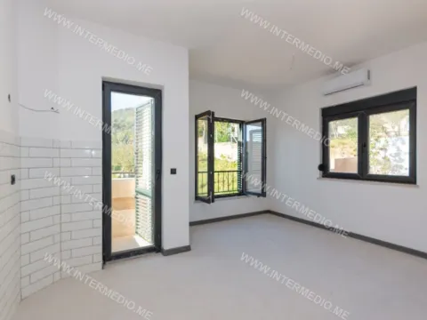 Prodaja, garsonjera, 22m², Kumbor, Herceg Novi - image 9